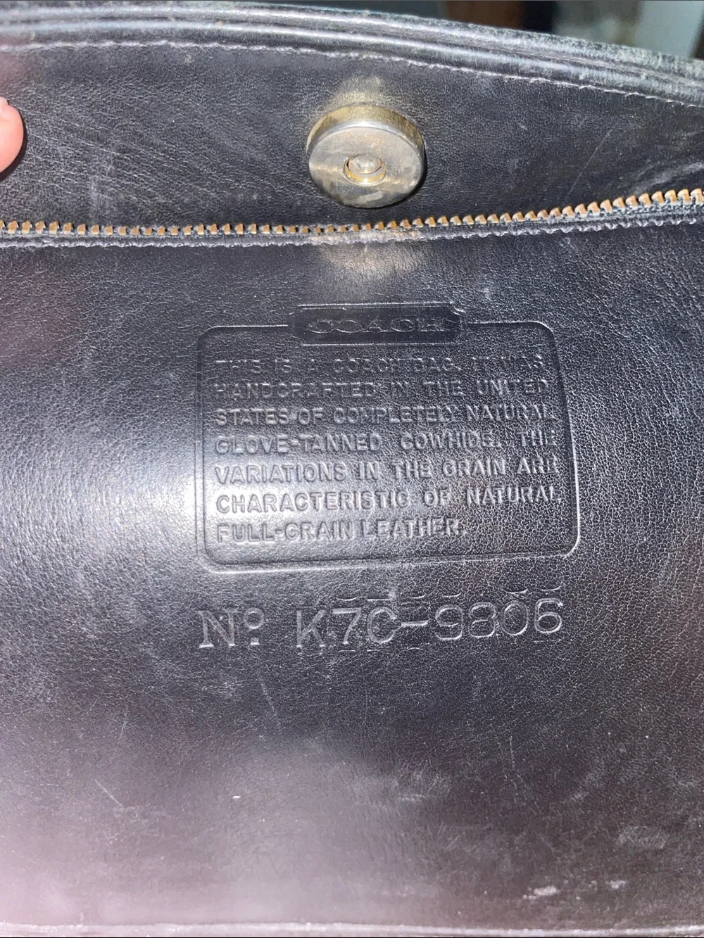 Vintage Coach Equestrian Slim Bucket 9806 Black Leather Shoulder Bag